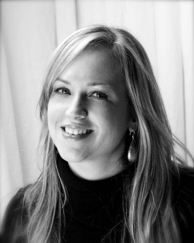 Lisa, Designer